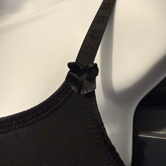 NET-René Rofé Black Lingerie. Size 38C - Picture 4 of 8